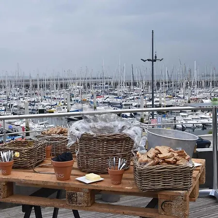 Rue Fregate La Belle Poule Brest