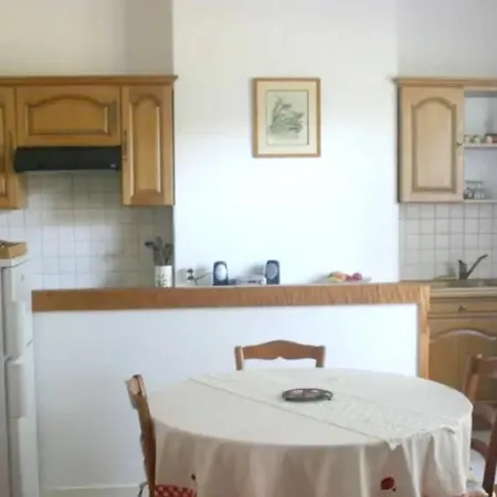 Rue Fregate La Belle Poule Appartement Brest